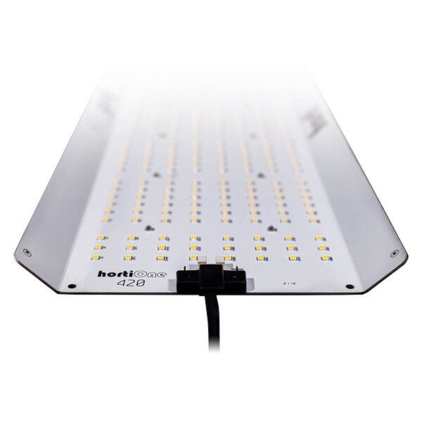 HortiOne LED Panel 420 V3 | 150W | 2,9 µmol/J